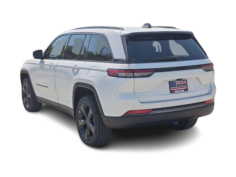 Thumbnail: 2026 Jeep Grand Cherokee - 4
