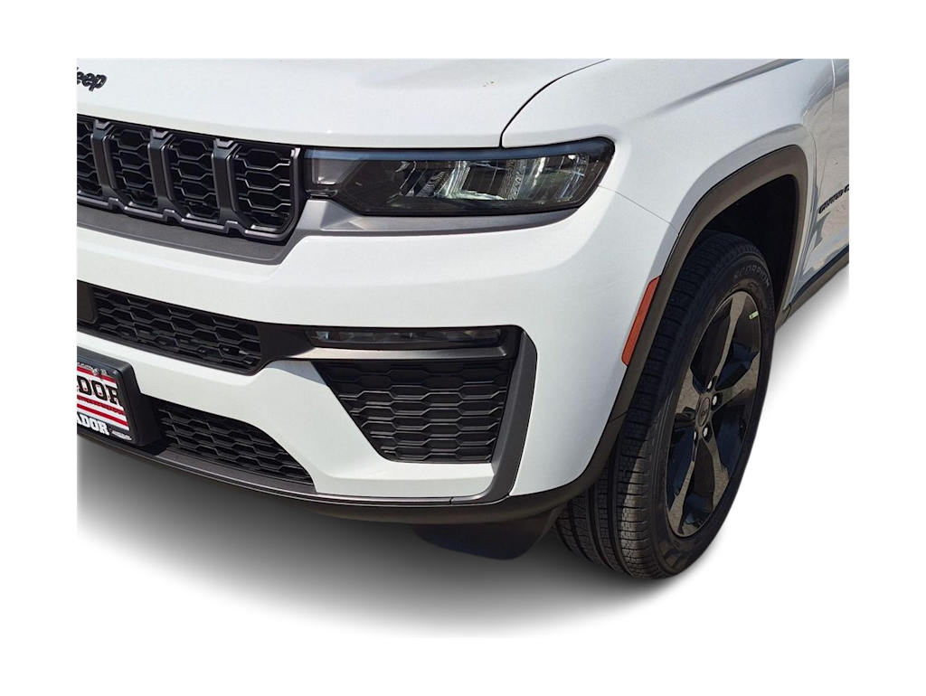 Thumbnail: 2026 Jeep Grand Cherokee - 23