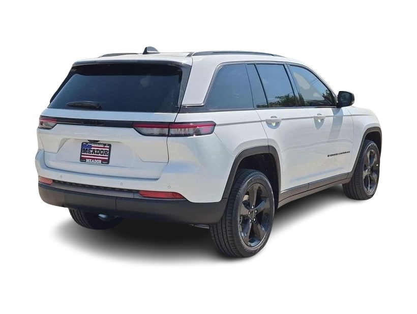 Thumbnail: 2026 Jeep Grand Cherokee - 20