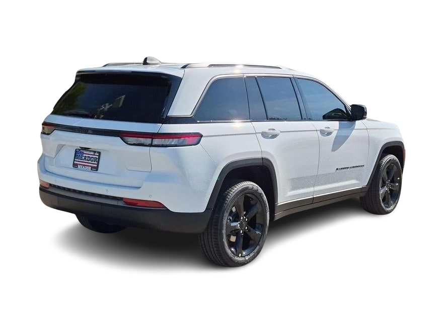Thumbnail: 2026 Jeep Grand Cherokee - 17