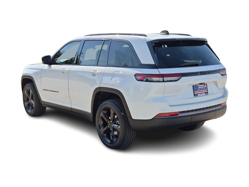 Thumbnail: 2026 Jeep Grand Cherokee - 4