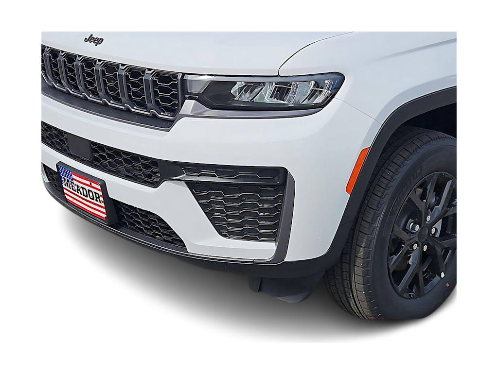 Thumbnail: 2026 Jeep Grand Cherokee - 24