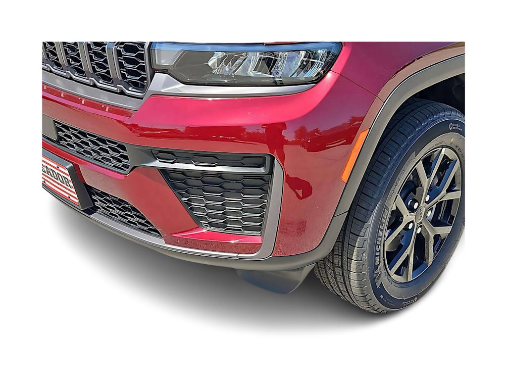 Thumbnail: 2026 Jeep Grand Cherokee - 23