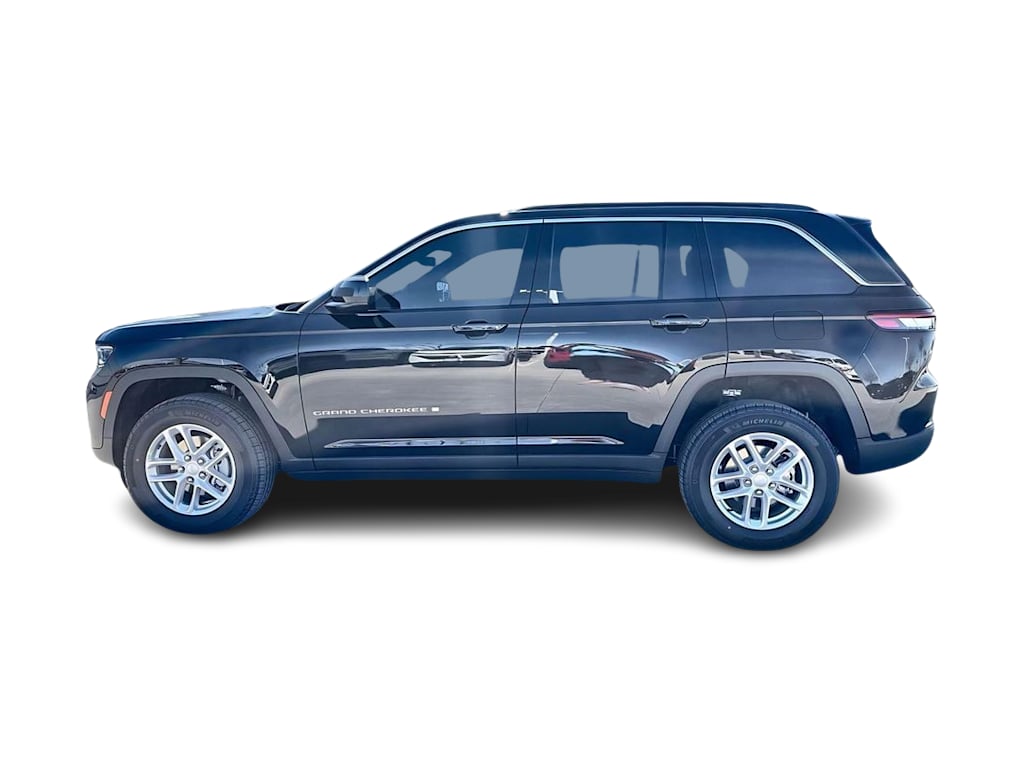 Thumbnail: 2026 Jeep Grand Cherokee - 3