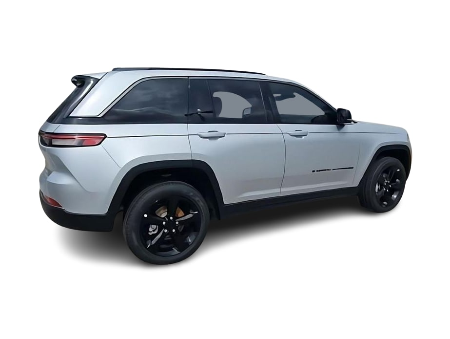 Thumbnail: 2026 Jeep Grand Cherokee - 22