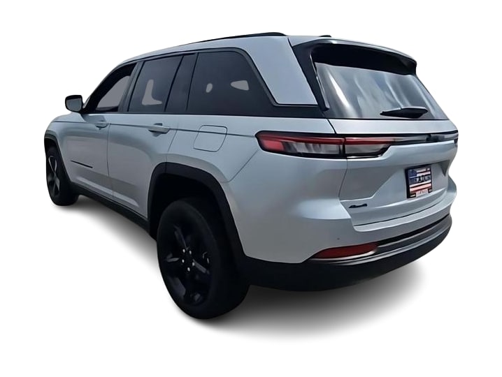 Thumbnail: 2026 Jeep Grand Cherokee - 4