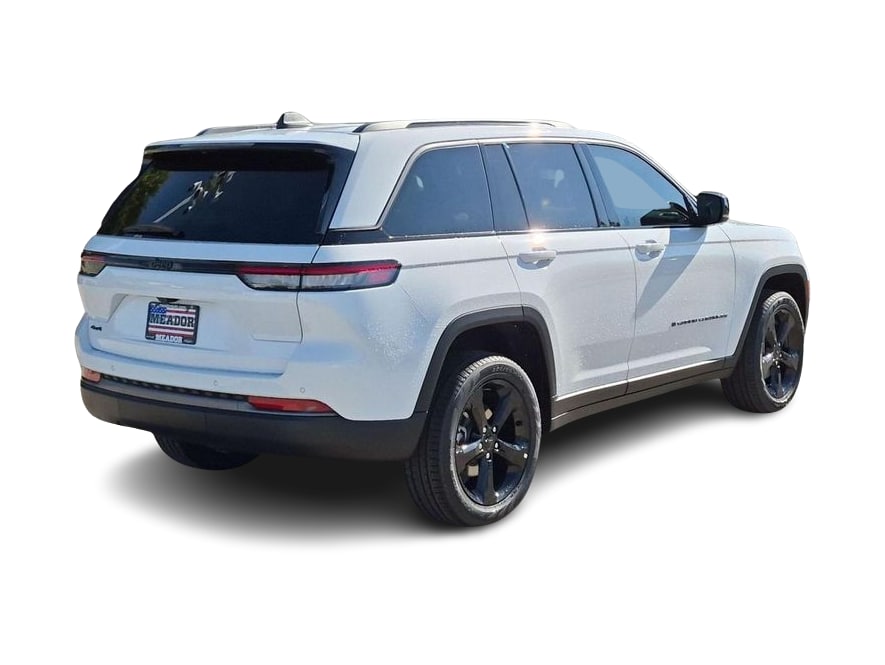 Thumbnail: 2026 Jeep Grand Cherokee - 16