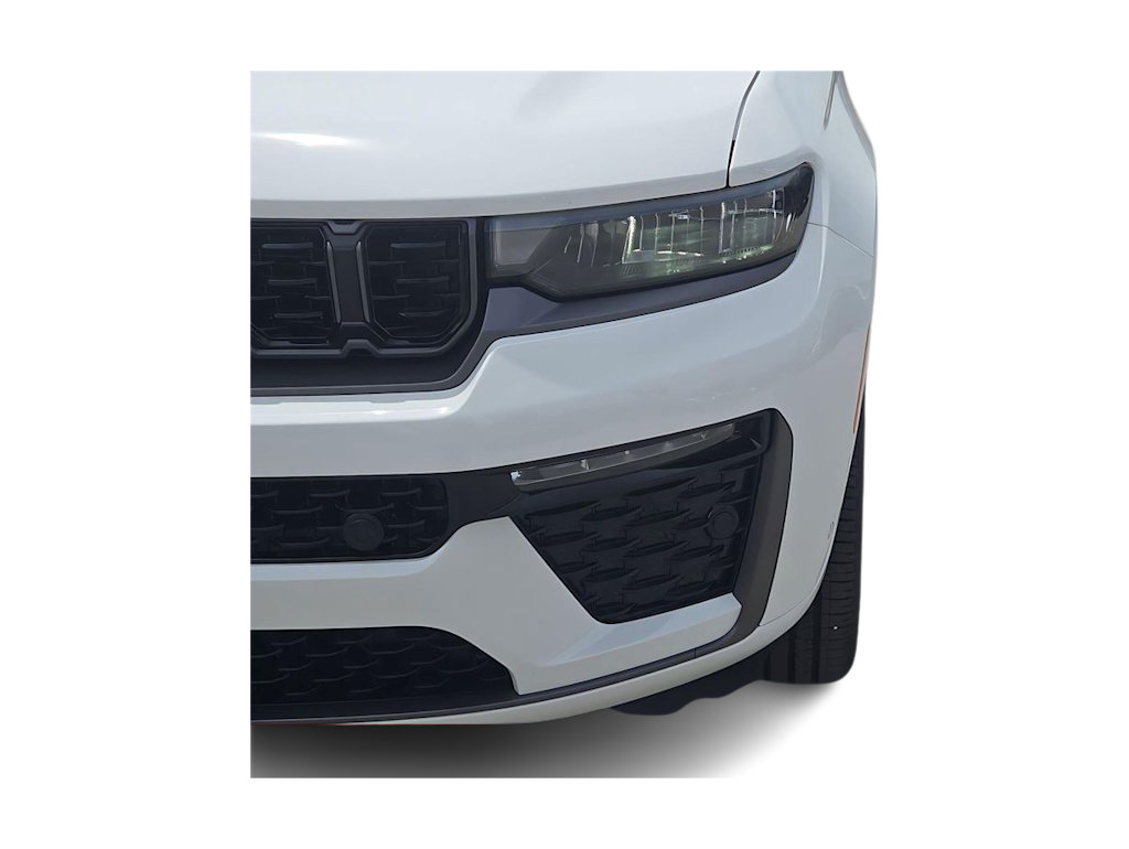 Thumbnail: 2026 Jeep Grand Cherokee - 24
