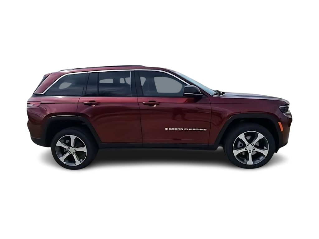 Thumbnail: 2026 Jeep Grand Cherokee - 23