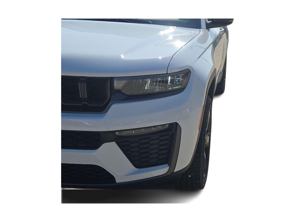 Thumbnail: 2026 Jeep Grand Cherokee L - 21
