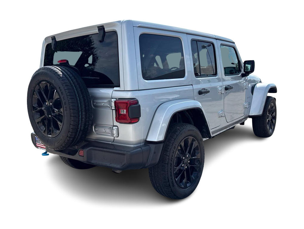 Thumbnail: 2024 Jeep Wrangler - 15