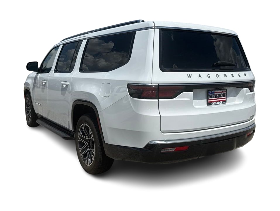 Thumbnail: 2024 Jeep Wagoneer - 4