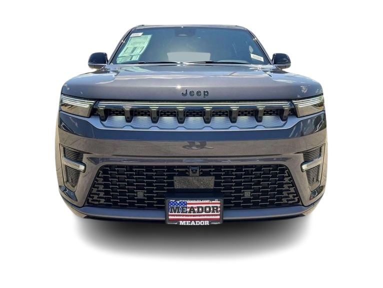 Thumbnail: 2026 Jeep Grand Wagoneer L - 4