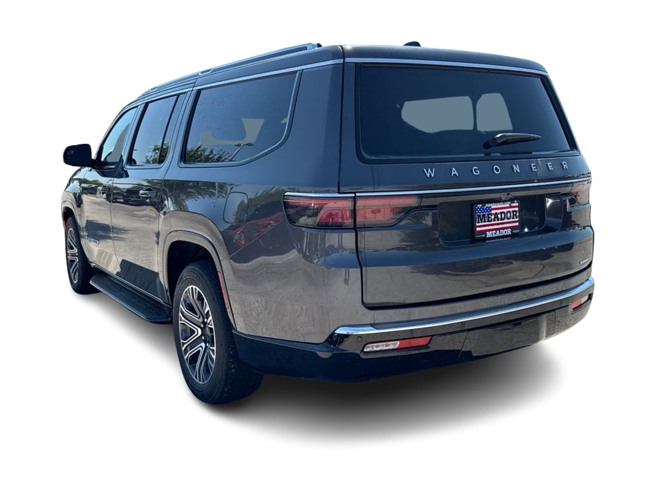 Thumbnail: 2024 Jeep Wagoneer - 4
