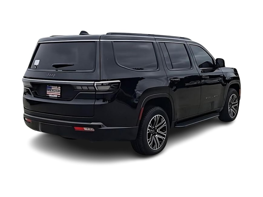 Thumbnail: 2026 Jeep Grand Wagoneer - 22