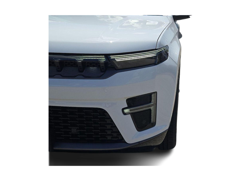 Thumbnail: 2026 Jeep Grand Wagoneer - 22