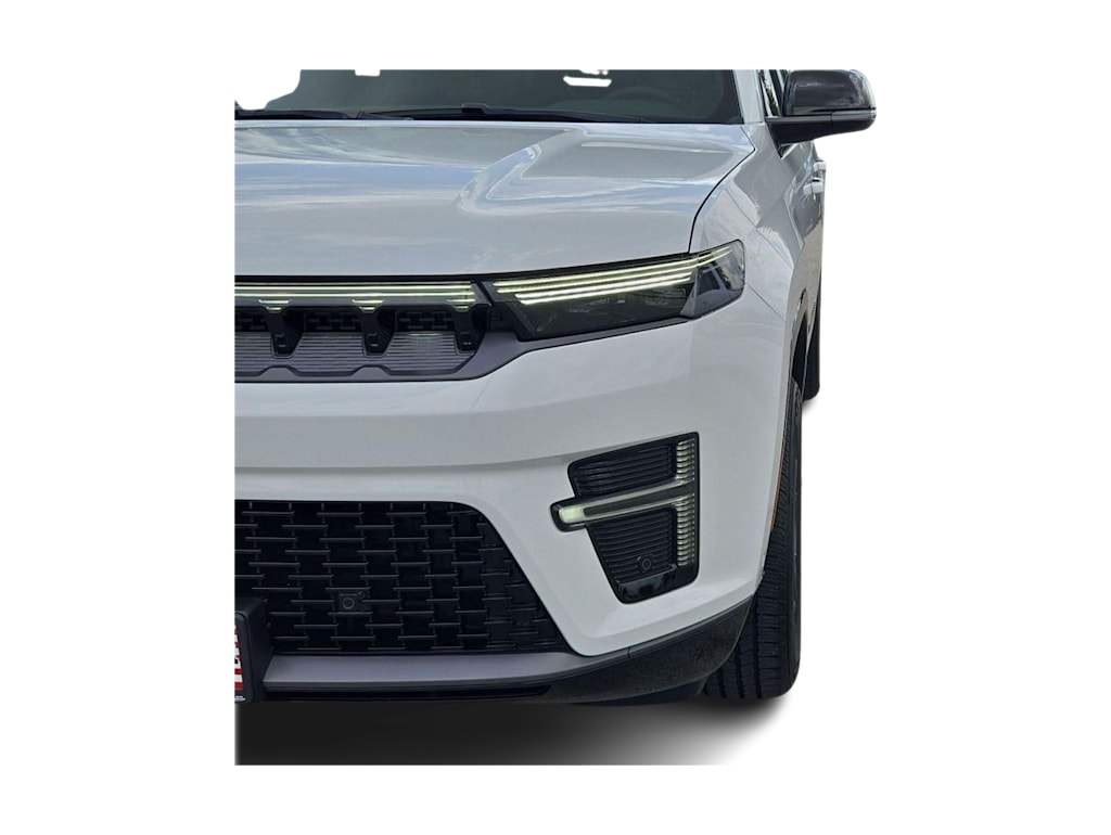 Thumbnail: 2026 Jeep Grand Wagoneer - 24