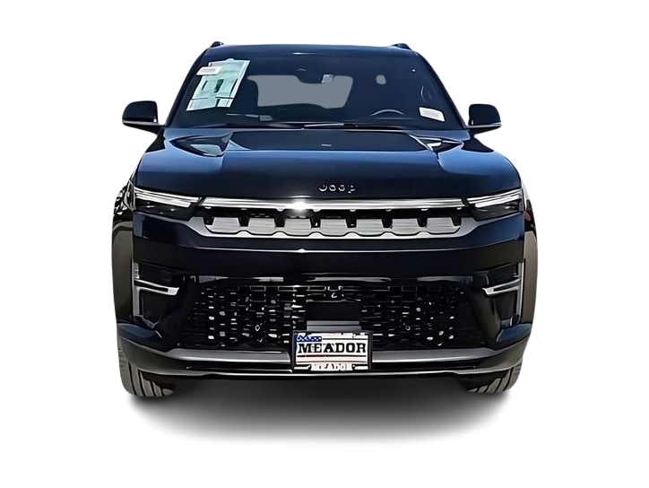 Thumbnail: 2026 Jeep Grand Wagoneer - 5