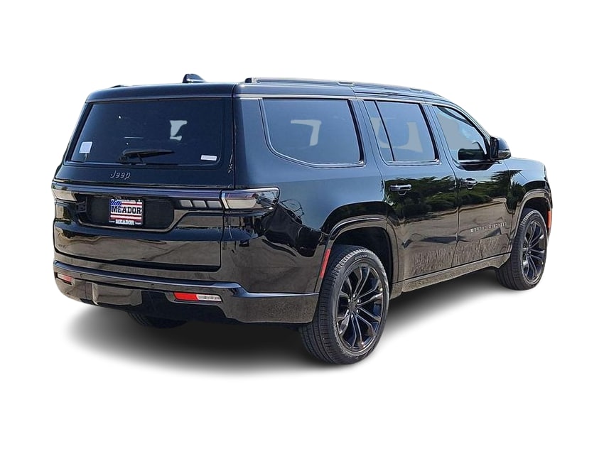 Thumbnail: 2026 Jeep Grand Wagoneer - 17