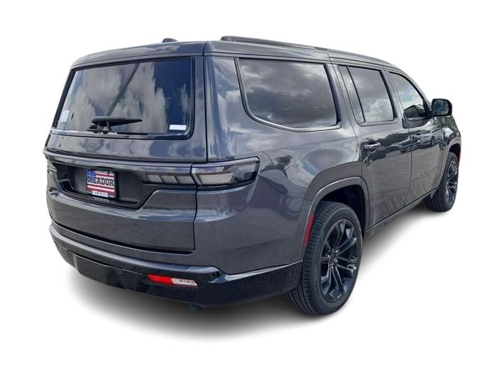 Thumbnail: 2026 Jeep Grand Wagoneer - 18