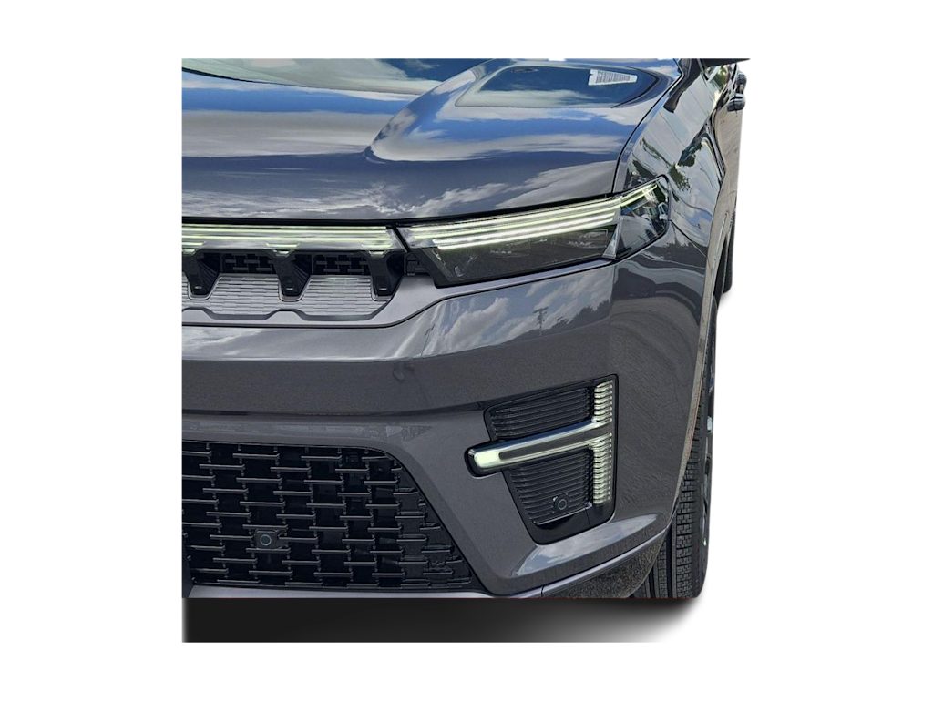 Thumbnail: 2026 Jeep Grand Wagoneer - 22