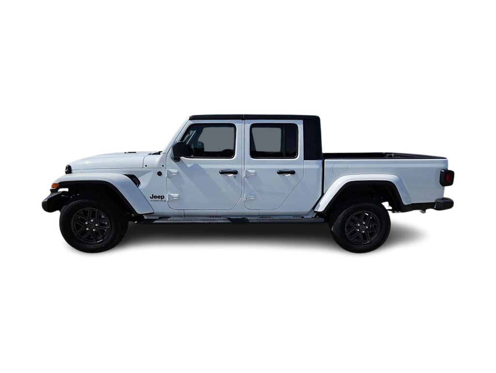 Thumbnail: 2025 Jeep Gladiator - 3
