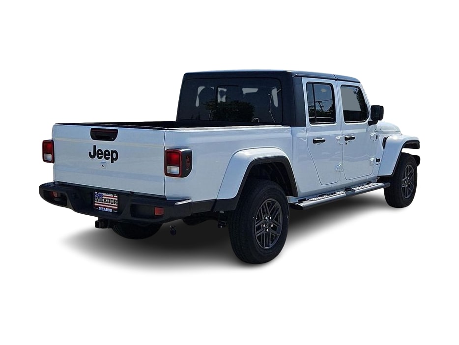 Thumbnail: 2025 Jeep Gladiator - 20