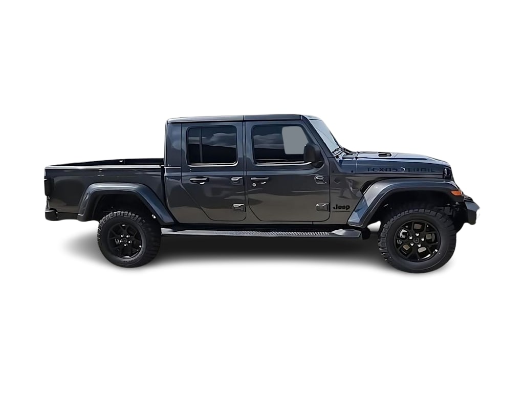 Thumbnail: 2026 Jeep Gladiator - 22