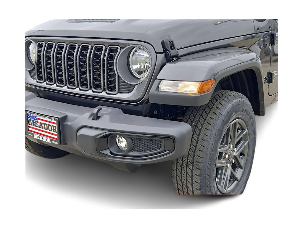 Thumbnail: 2026 Jeep Gladiator - 24