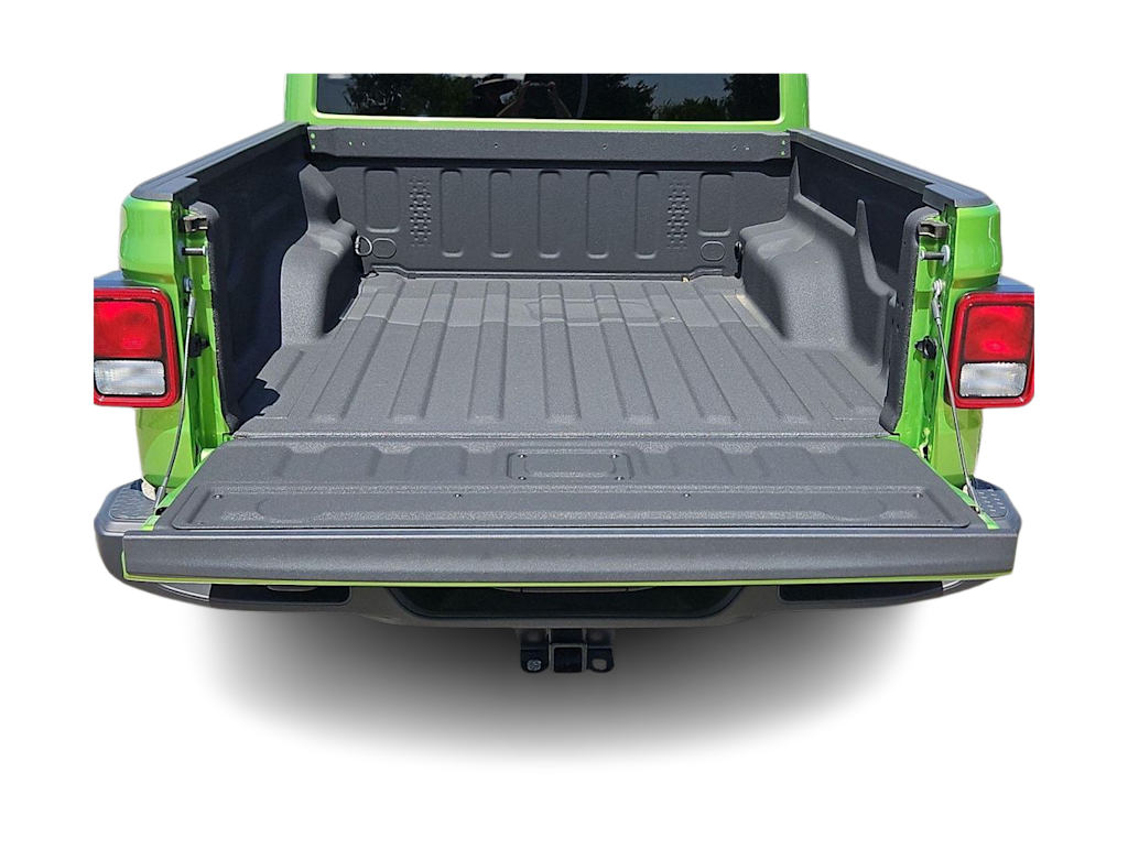 Thumbnail: 2025 Jeep Gladiator - 16