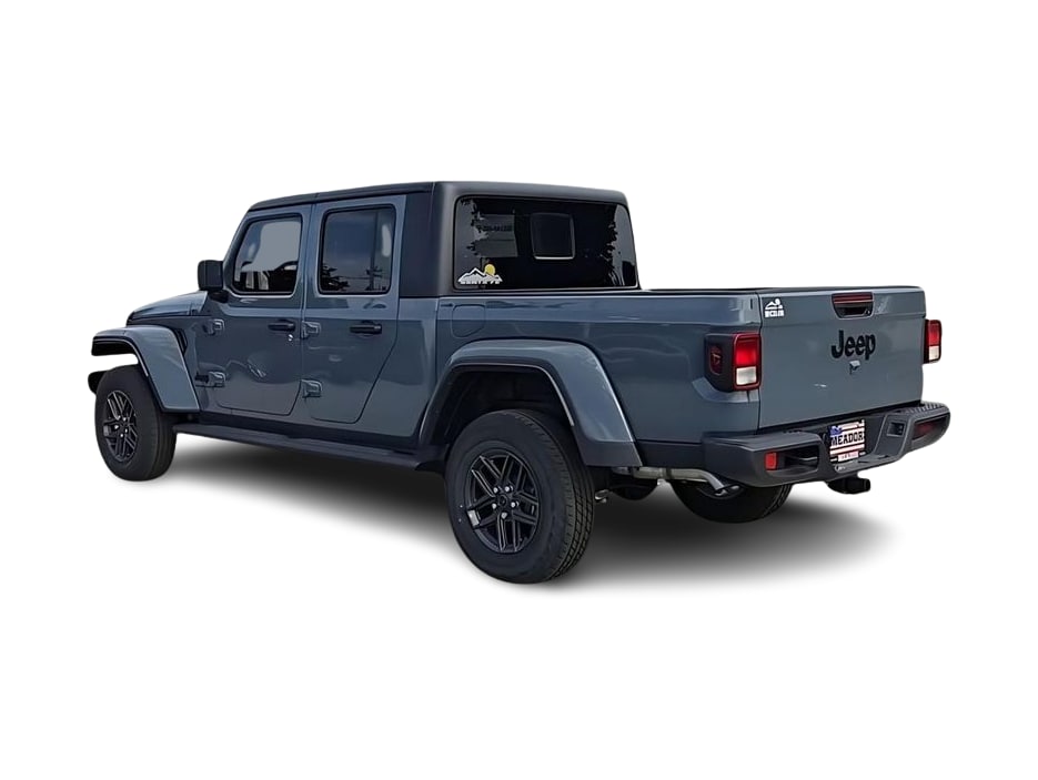 Thumbnail: 2025 Jeep Gladiator - 4