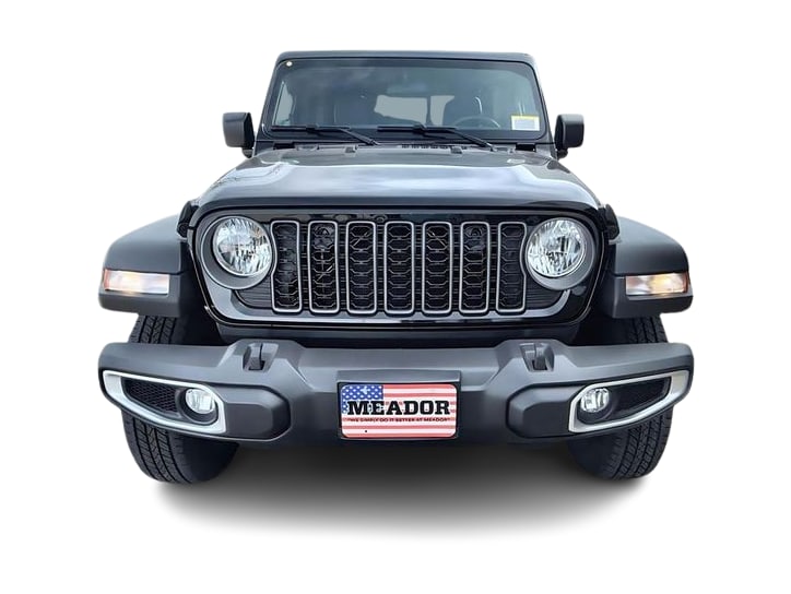 Thumbnail: 2026 Jeep Gladiator - 4