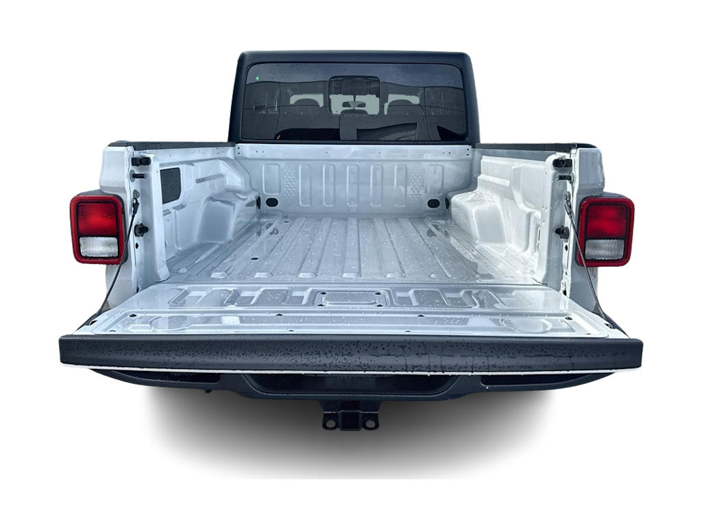 Thumbnail: 2026 Jeep Gladiator - 16