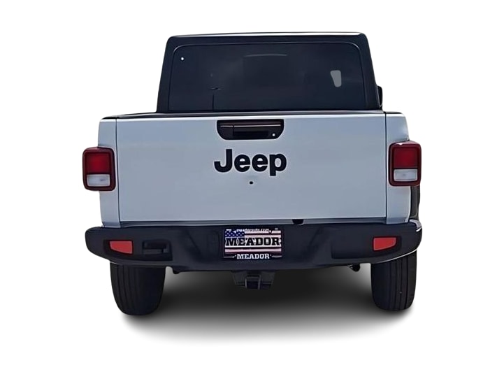 Thumbnail: 2026 Jeep Gladiator - 4