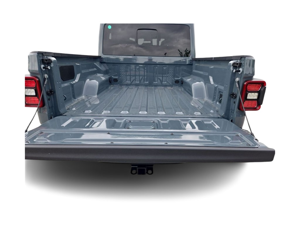 Thumbnail: 2026 Jeep Gladiator - 18
