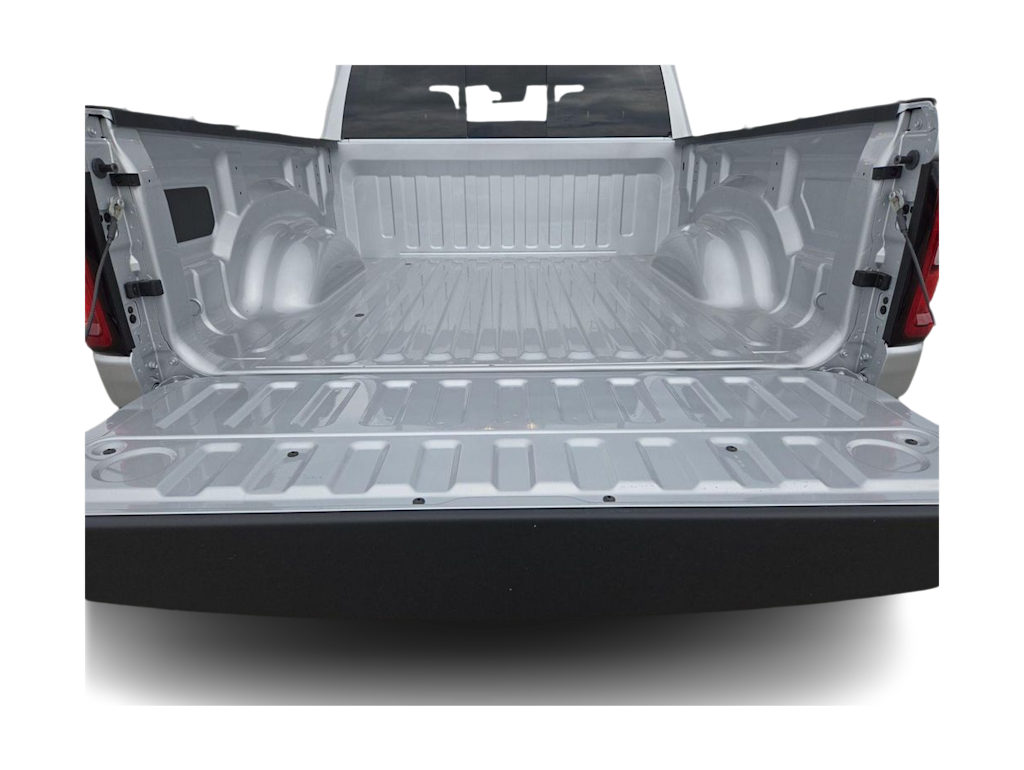 Thumbnail: 2026 RAM 1500 - 17