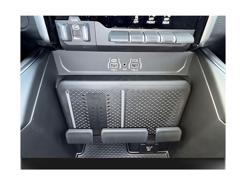 Thumbnail: 2026 RAM 1500 - 25