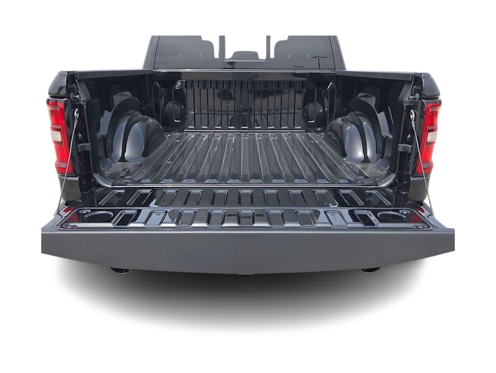 Thumbnail: 2026 RAM 1500 - 17