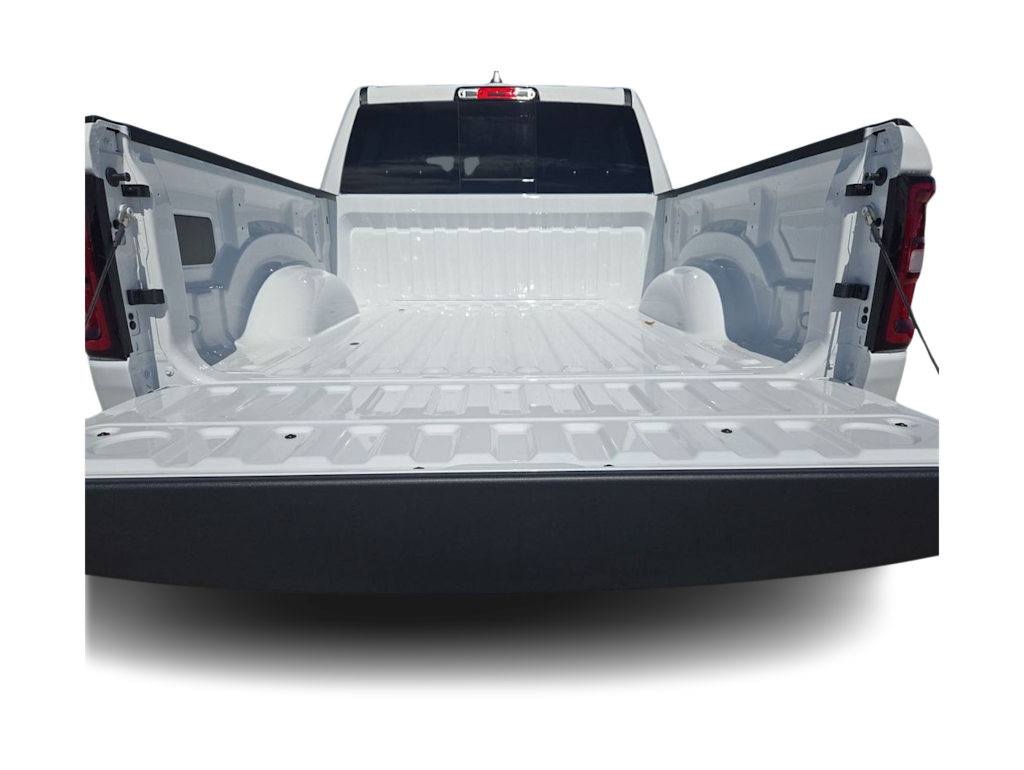 Thumbnail: 2026 RAM 1500 - 18