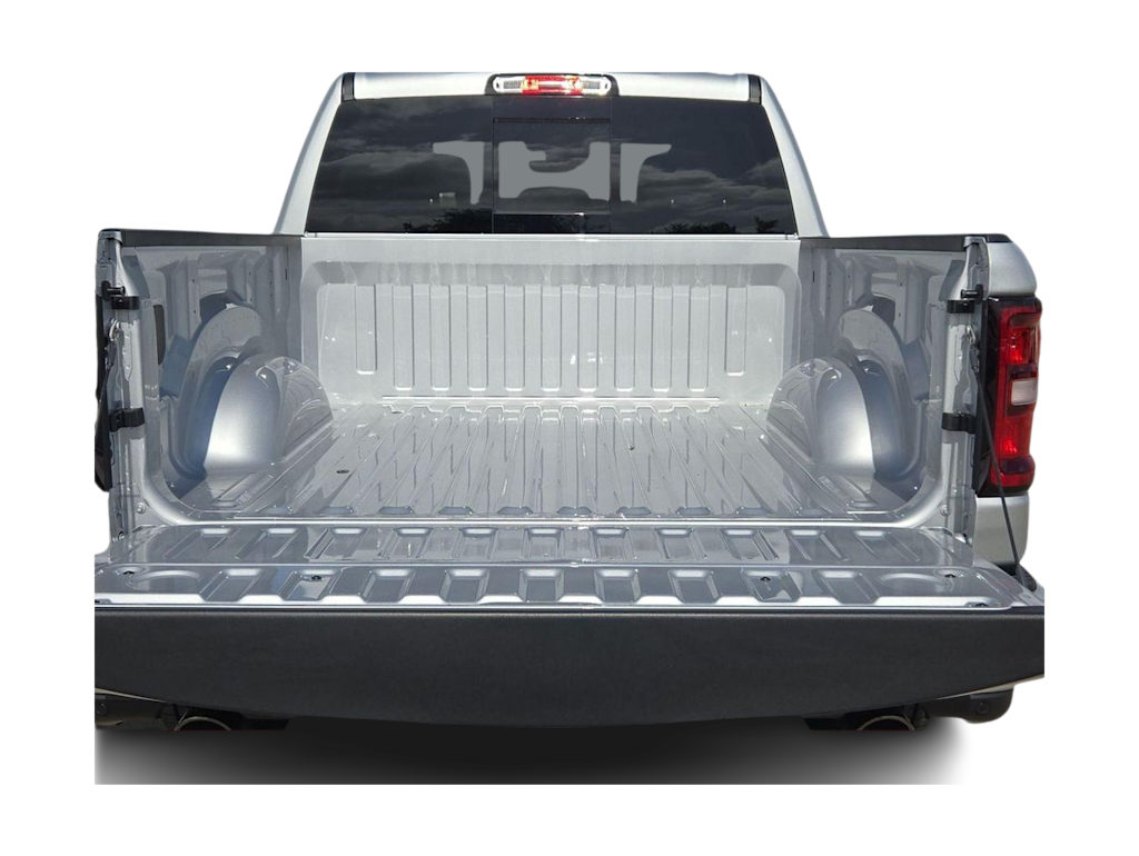 Thumbnail: 2026 RAM 1500 - 17