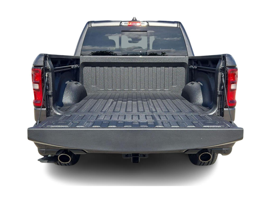 Thumbnail: 2026 RAM 1500 - 17