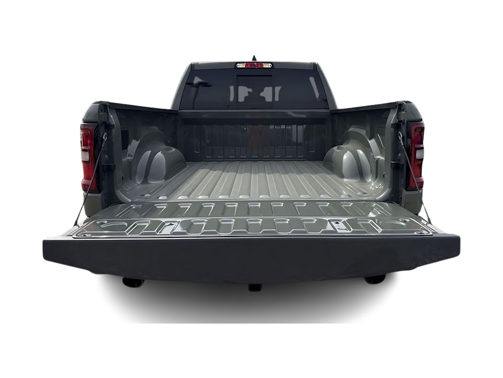 Thumbnail: 2026 RAM 1500 - 15