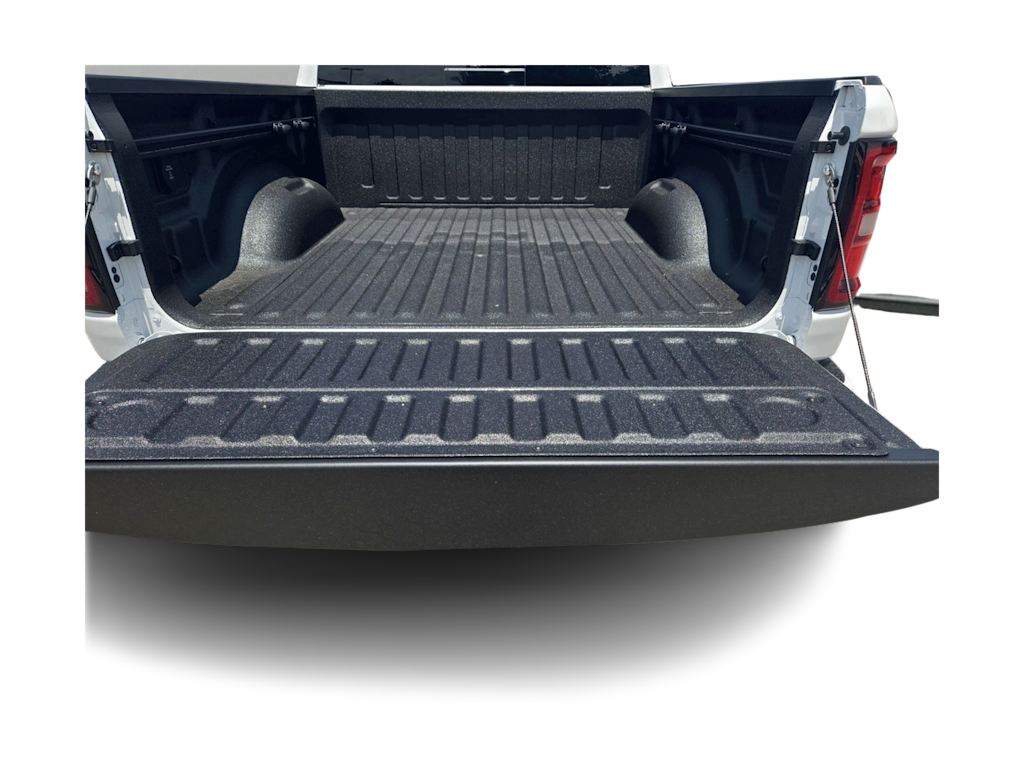 Thumbnail: 2026 RAM 1500 - 17
