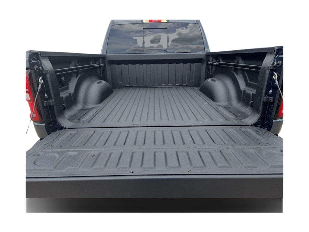 Thumbnail: 2026 RAM 1500 - 17