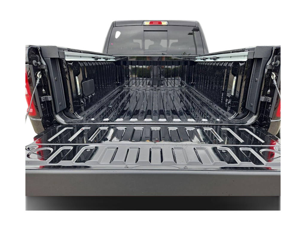 Thumbnail: 2026 RAM 1500 - 17