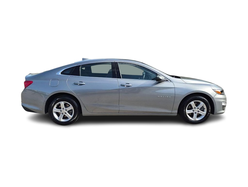 Thumbnail: 2024 Chevrolet Malibu - 21