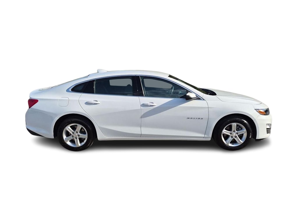 Thumbnail: 2024 Chevrolet Malibu - 21