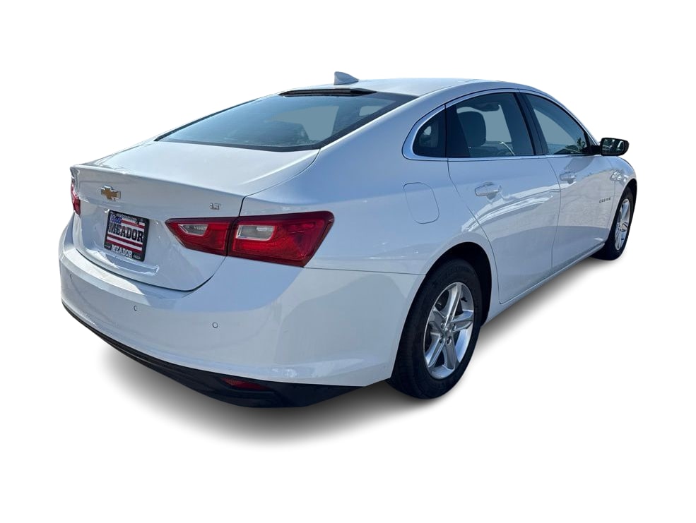 Thumbnail: 2024 Chevrolet Malibu - 16