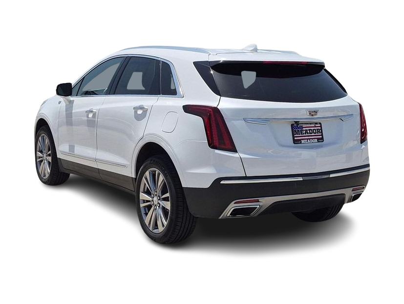 Thumbnail: 2024 Cadillac XT5 - 4