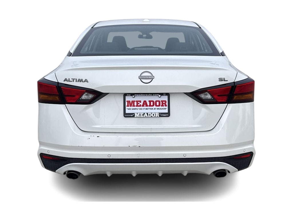 2023 Nissan Altima SL 5